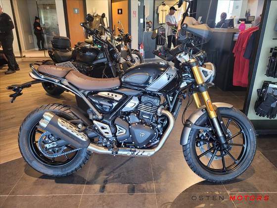 TRIUMPH SCRAMBLER 400 X 